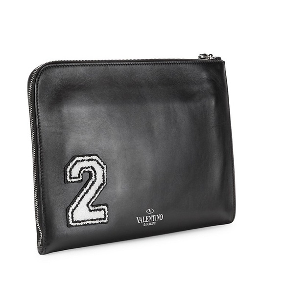 VALENTINO GARAVANI Leather logo UNISEX LG zip clutch - Picture 9 of 16